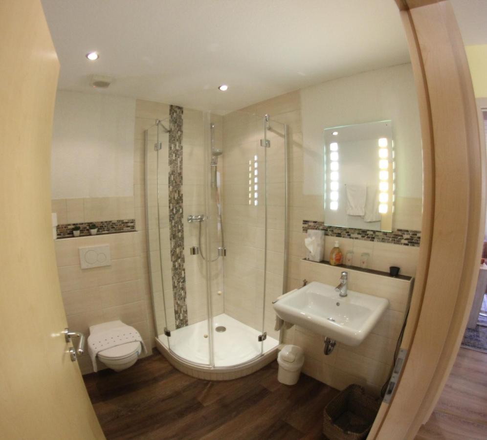 Guest house Weinstube Bycastors 3*
